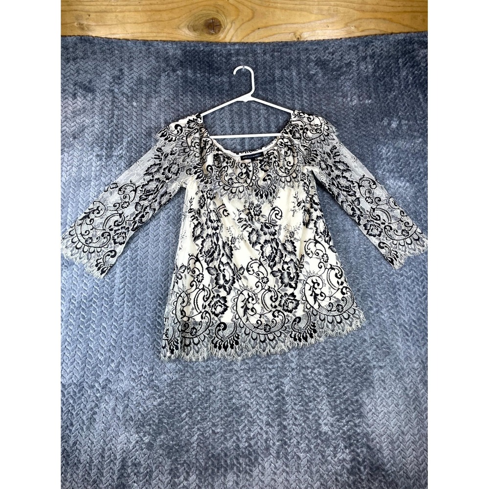 White House Black Market Off-Shoulder Blouse Women XS Black Ivory Floral Lace